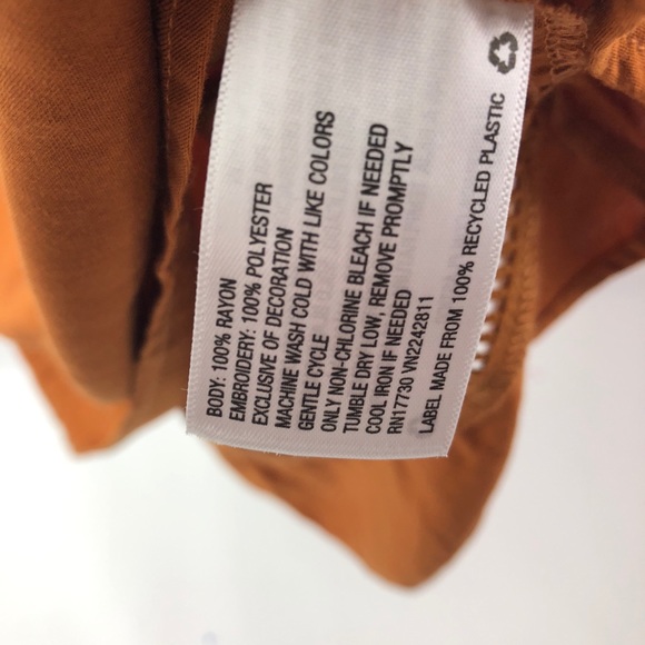 XHILIRATION embroided bell sleeve dress - Picture 8 of 8